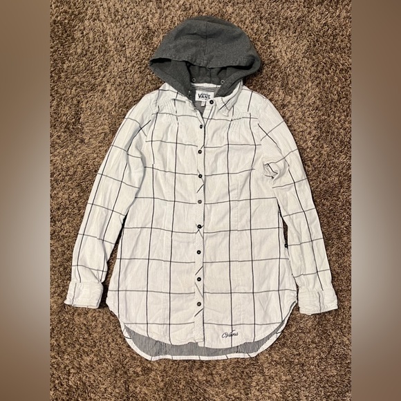 VNTG Vans Off the Wall hooded flannel L/S button up shirt. Juniors L, $18 OBO - Picture 3 of 5